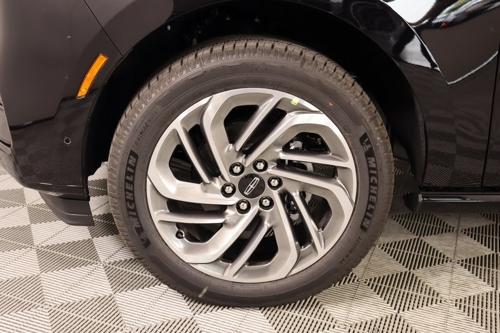 2025 Lincoln Navigator L Reserve