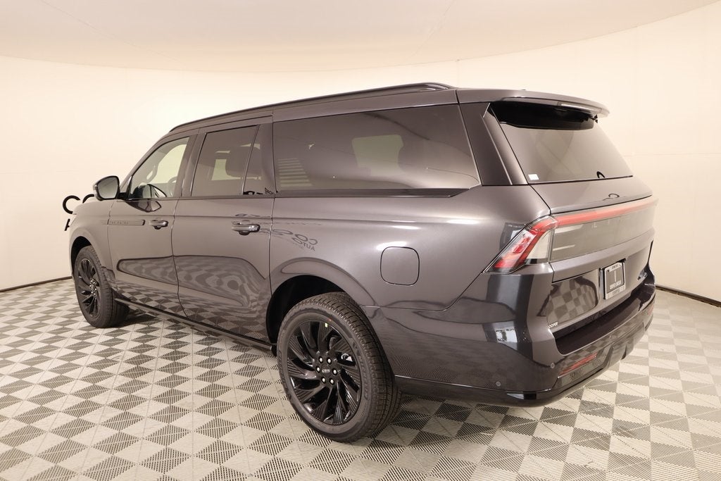 2025 Lincoln Navigator L Reserve