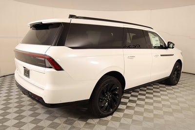 2025 Lincoln Navigator L Reserve