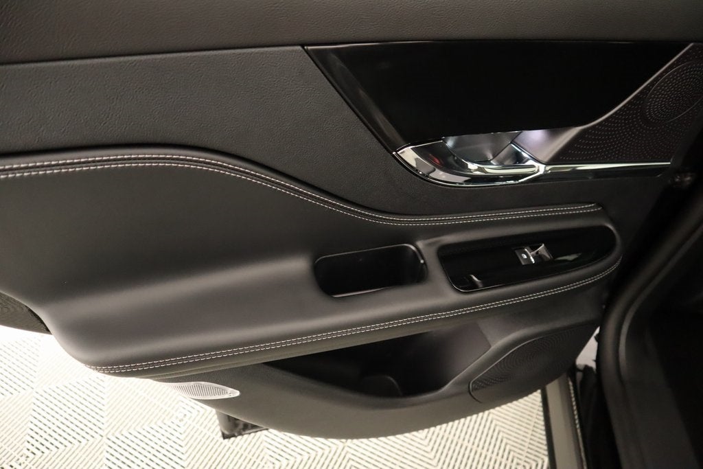 2025 Lincoln Corsair Plug-In Hybrid Grand Touring