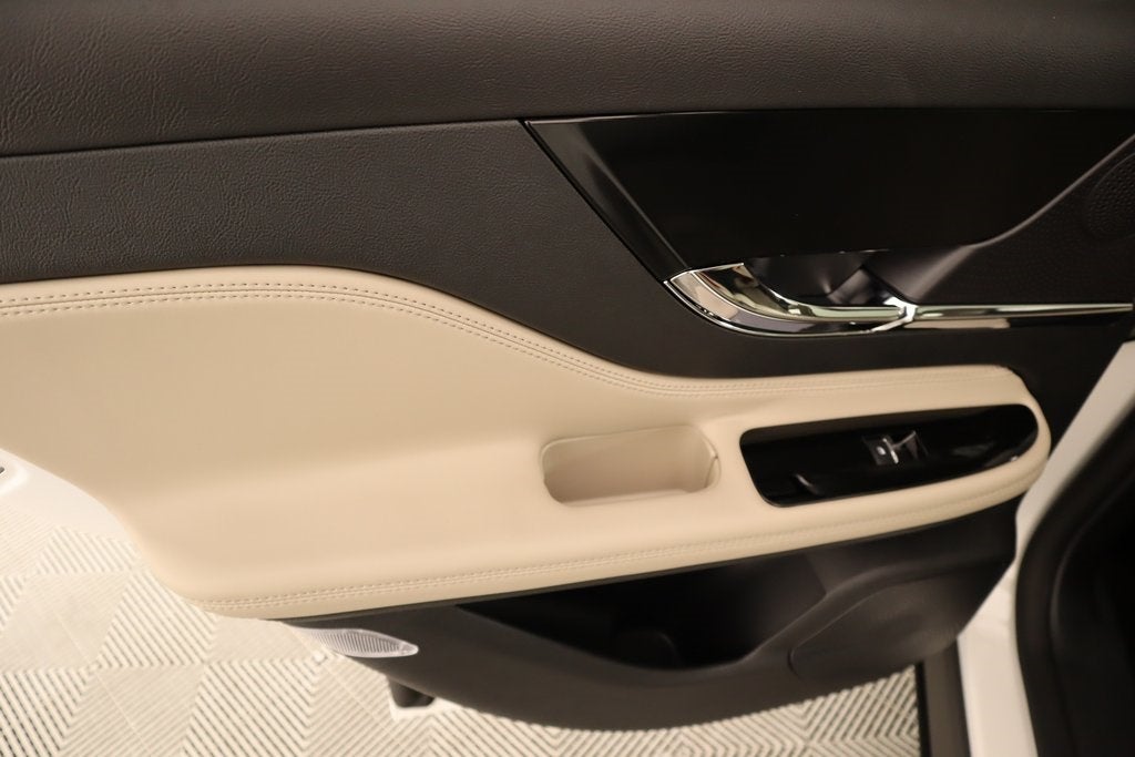 2025 Lincoln Corsair Plug-In Hybrid Grand Touring