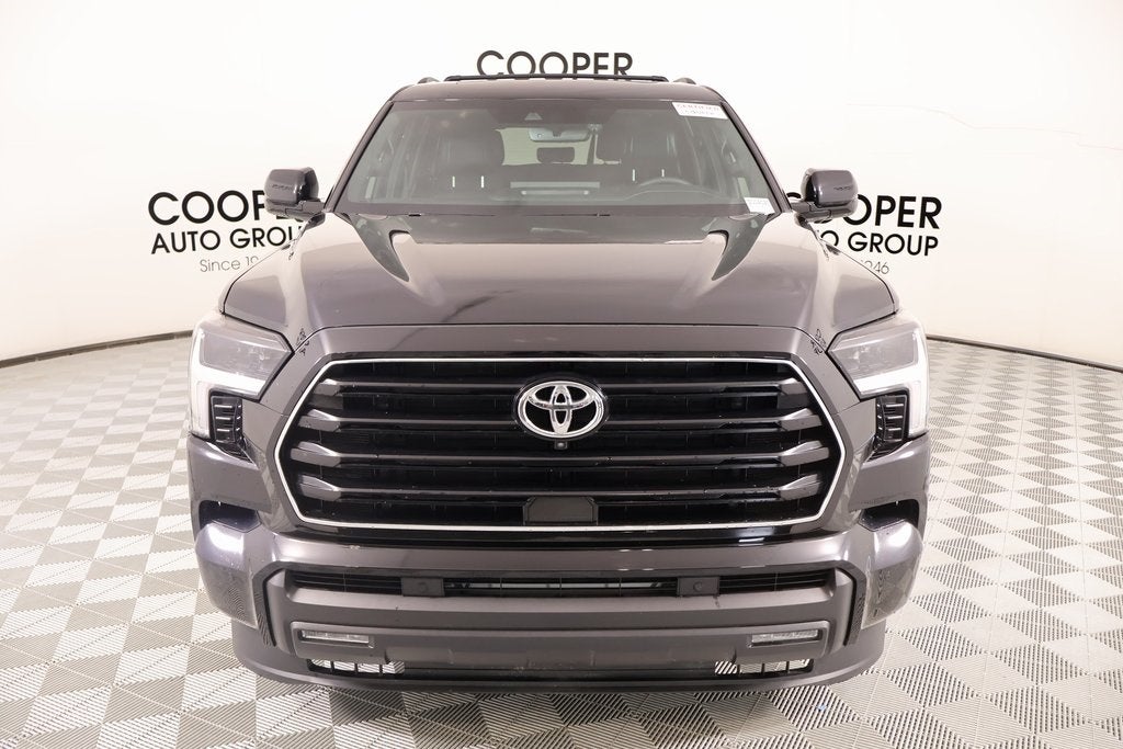 2025 Toyota Sequoia SR5