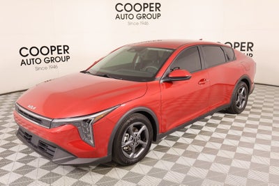 2025 Kia K4 LXS