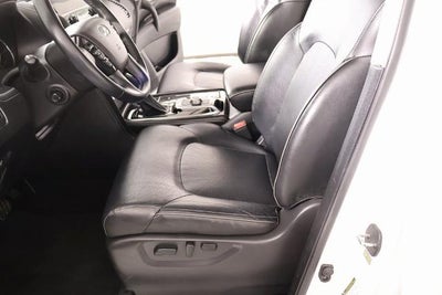 2023 INFINITI QX80 LUXE