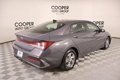 2024 Hyundai Elantra SE