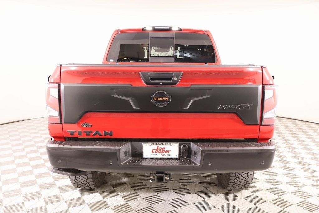 2020 Nissan TITAN PRO-4X