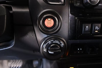 2020 Nissan TITAN PRO-4X
