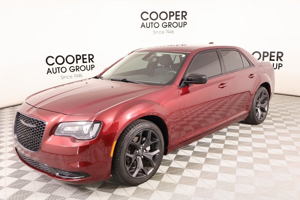 2023 Chrysler 300 Touring
