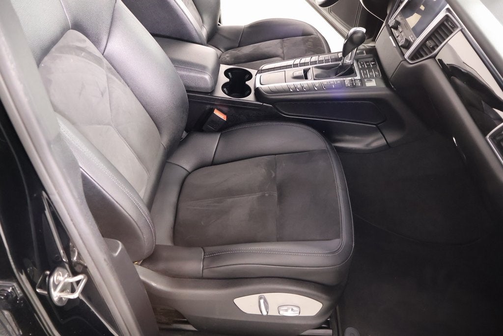 2018 Porsche Macan Base