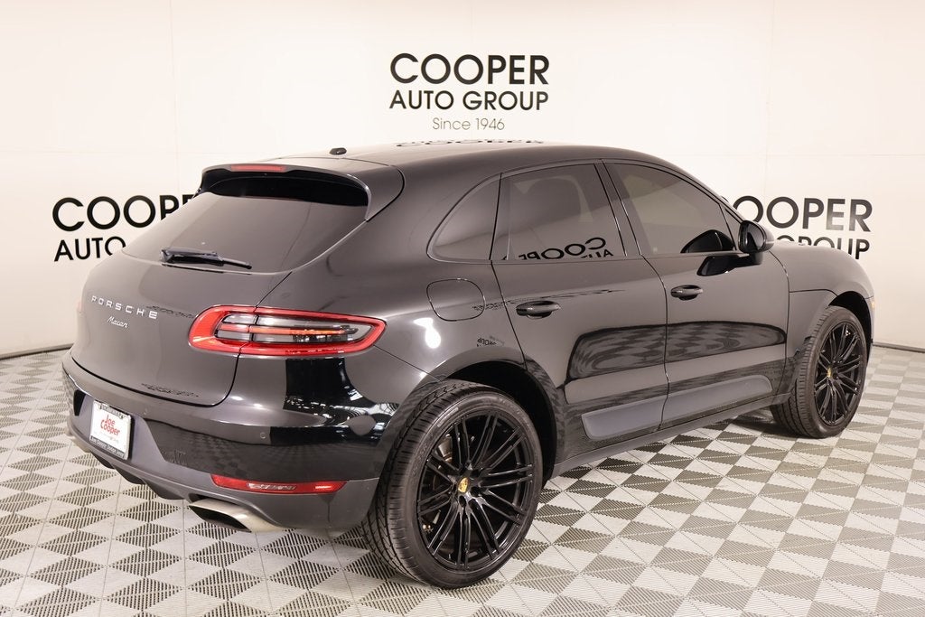 2018 Porsche Macan Base