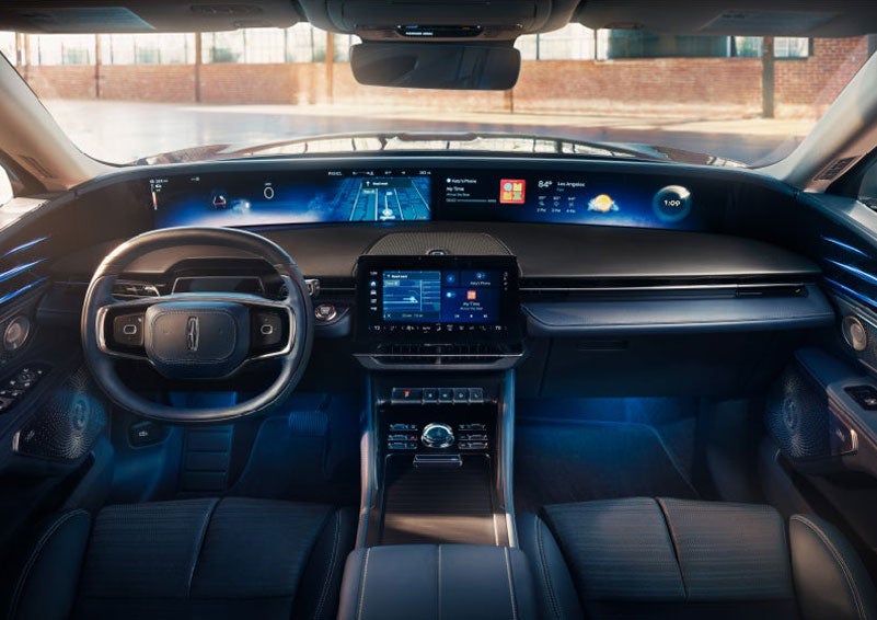 The panoramic display is shown in a 2025 Lincoln Nautilus® SUV. | Joe Cooper Lincoln of Edmond in Oklahoma City OK