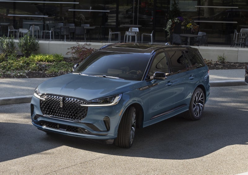 A 2026 Lincoln Black Label™ Aviator® SUV is shown with the available Special Edition Package. | Joe Cooper Lincoln of Edmond in Oklahoma City OK